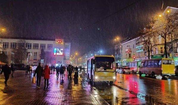 У Рівному для маршруток розробляють нічний тариф