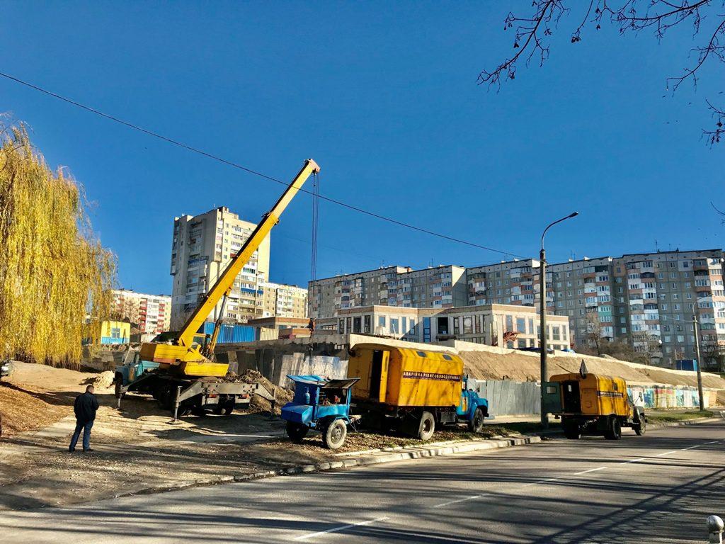 Рівнеоблводоканал замінить 180 метрів мереж у одному з мікрорайонів Рівного (фото)
