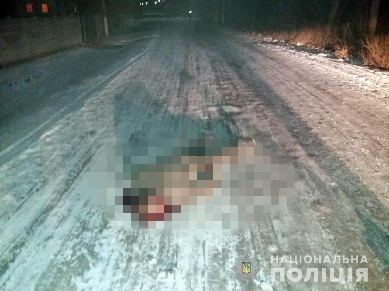 Поліцейські розшукують автомобіль і водія, причетного до смертельної ДТП у Рівненському районі
