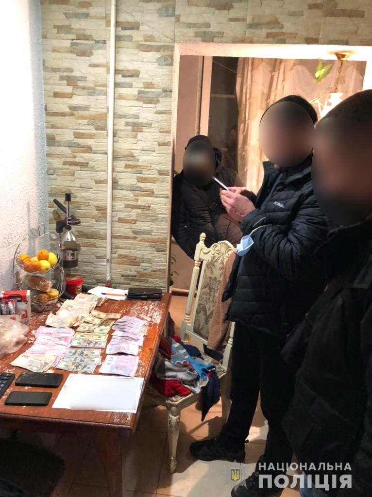 На Рівненщині поліцейські вилучили понад 20 тисяч пачок безакцизних цигарок