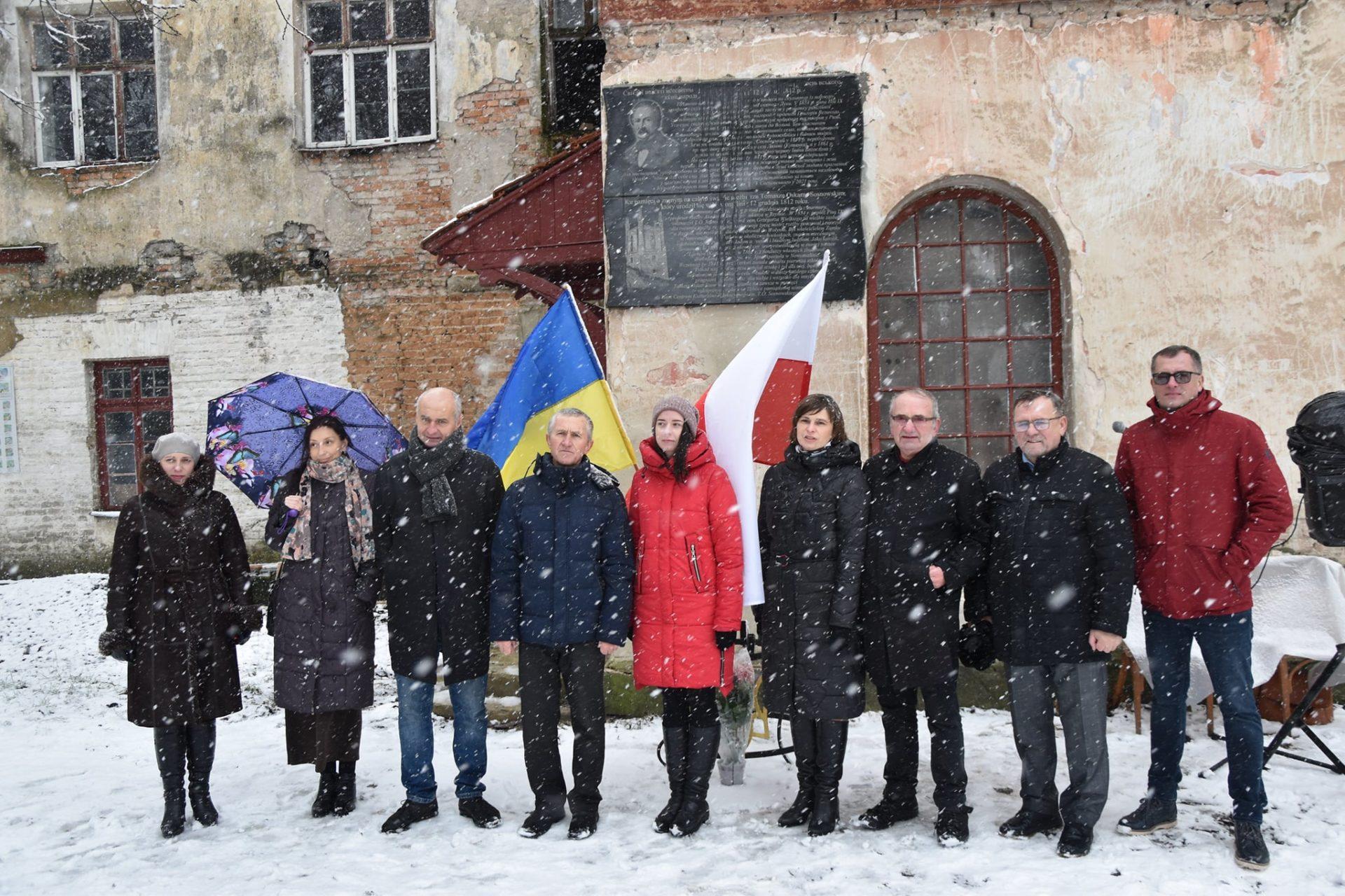 Пам’ятну дошку видатному скульптору Волині відкрили на Рівненщині
