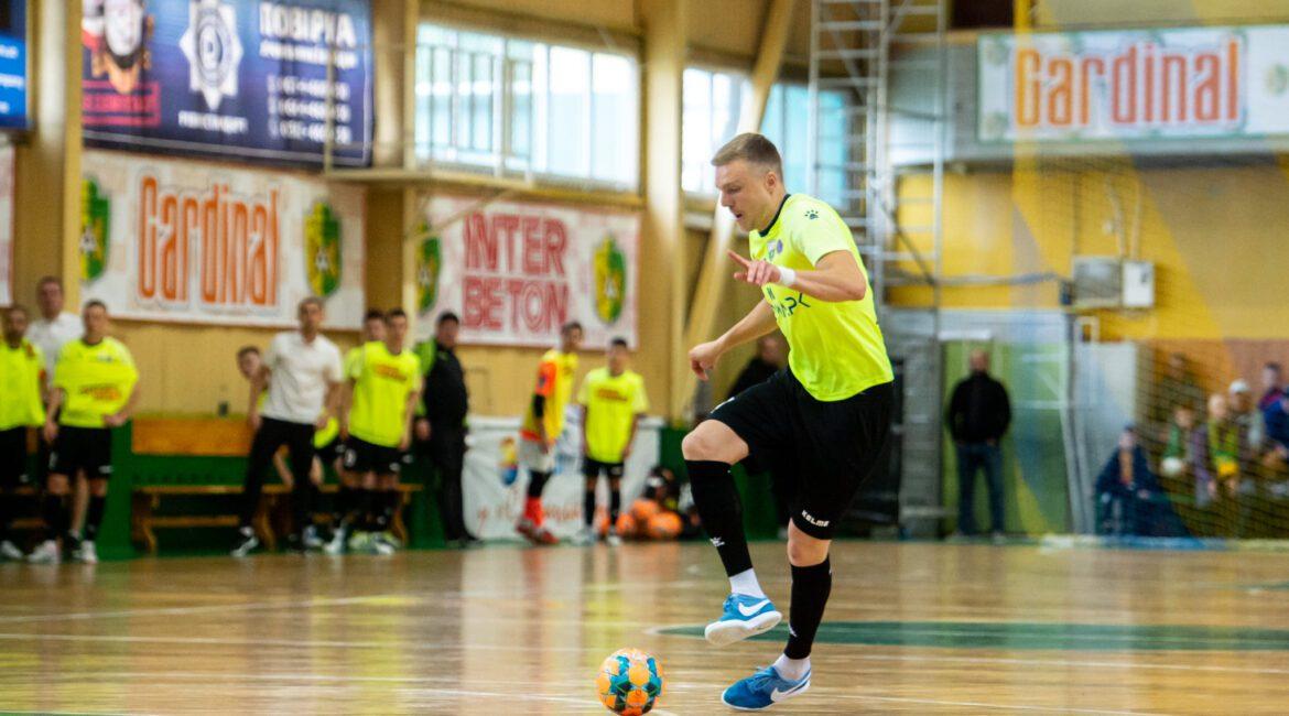 Рівненський “Кардинал” поступився у домашньому матчі – 1:4