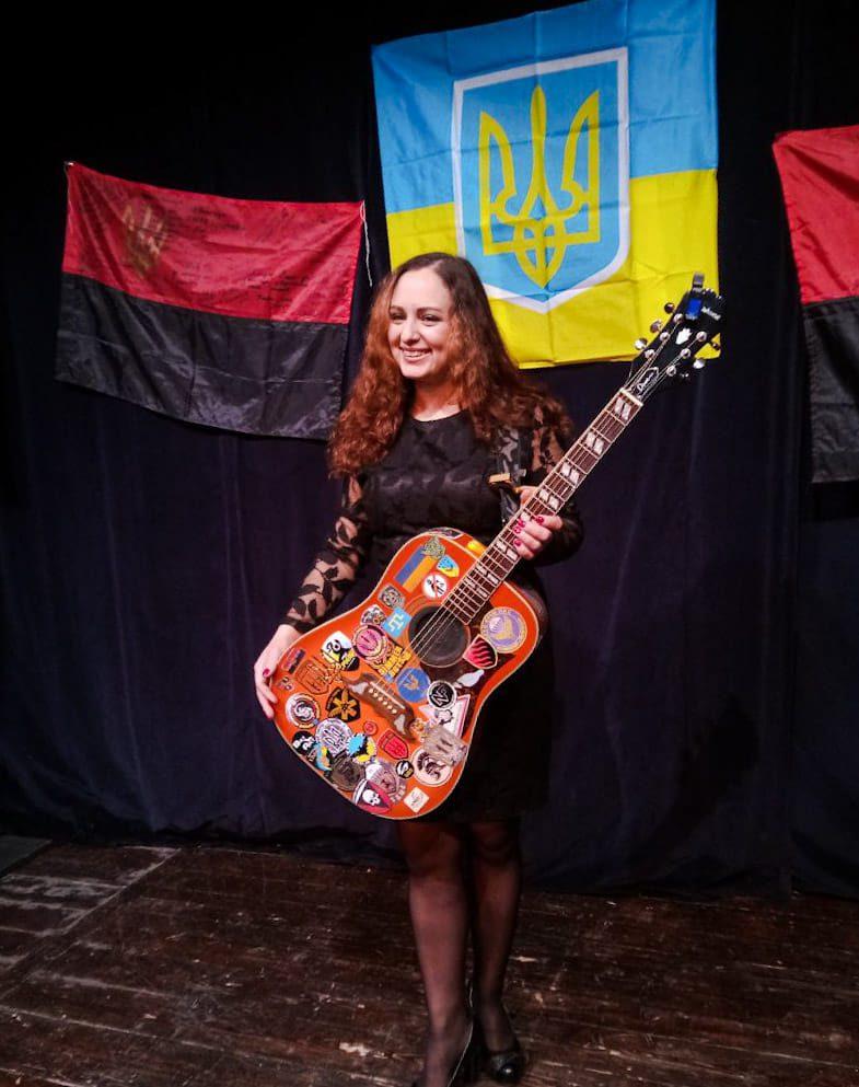 Рівненська співачка мріє заспівати на стадіоні всім, для кого співала в бліндажах і окопах, переможну пісню про Україну