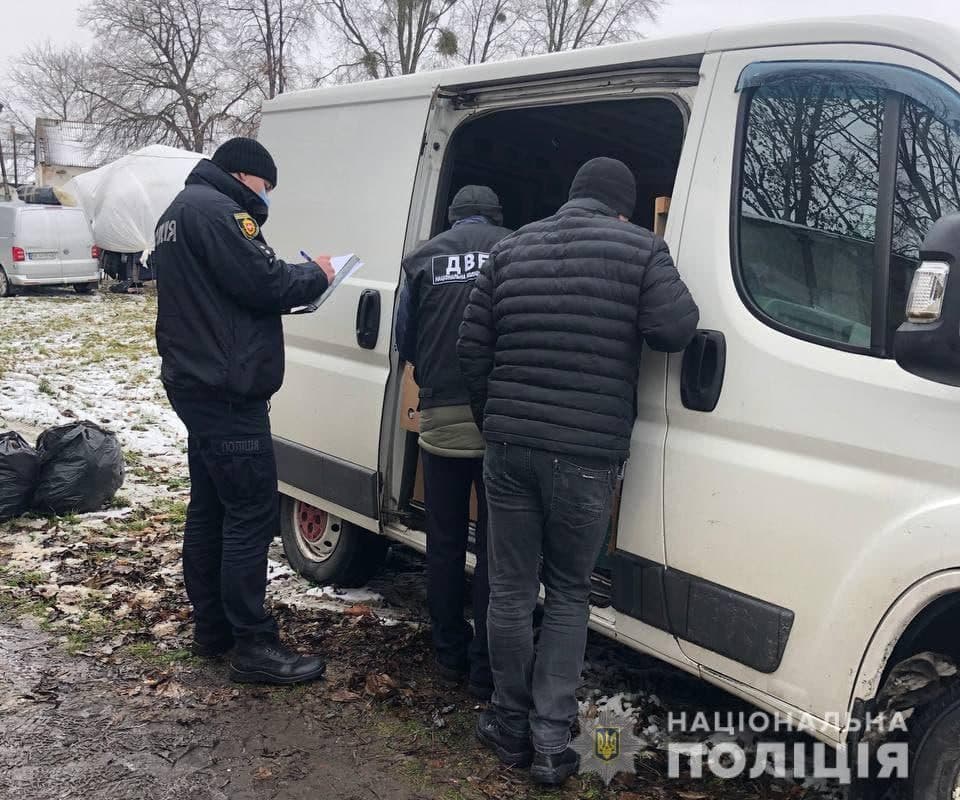 Поліцейські двічі викрили жителя Рівненщини на незаконній торгівлі