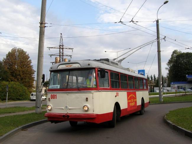 Майже 50 років тому в Рівному на маршрут виїхав перший тролейбус