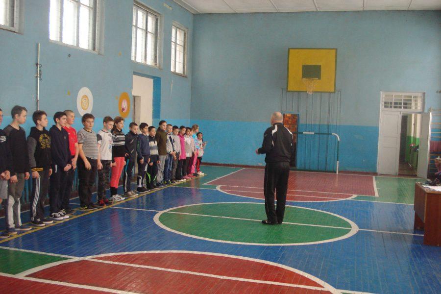Уроки фізкультури у школах можуть бути щодня