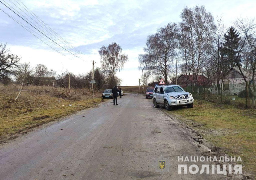 Вночі на Дубенщині угнали позашляховик