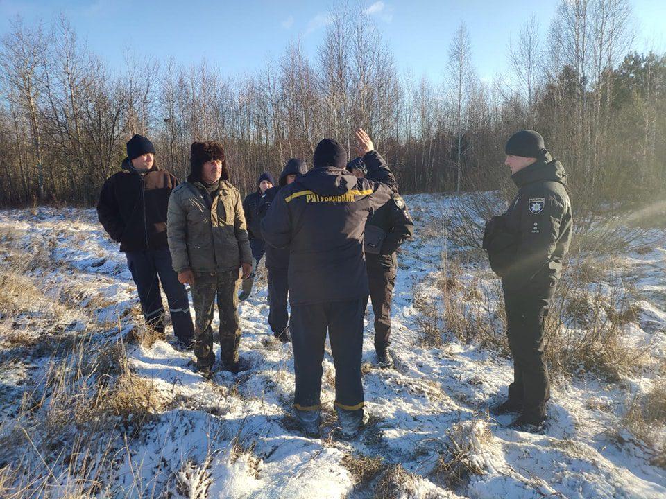 На Рівненщині 95-річний чоловік майже добу провів у лісі