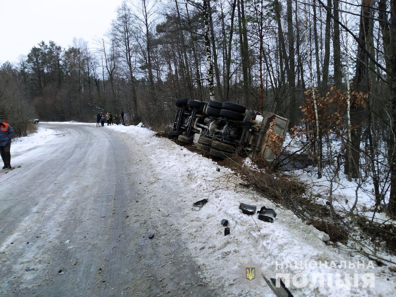 На Сарненщині в ДТП постраждала водійка автівки