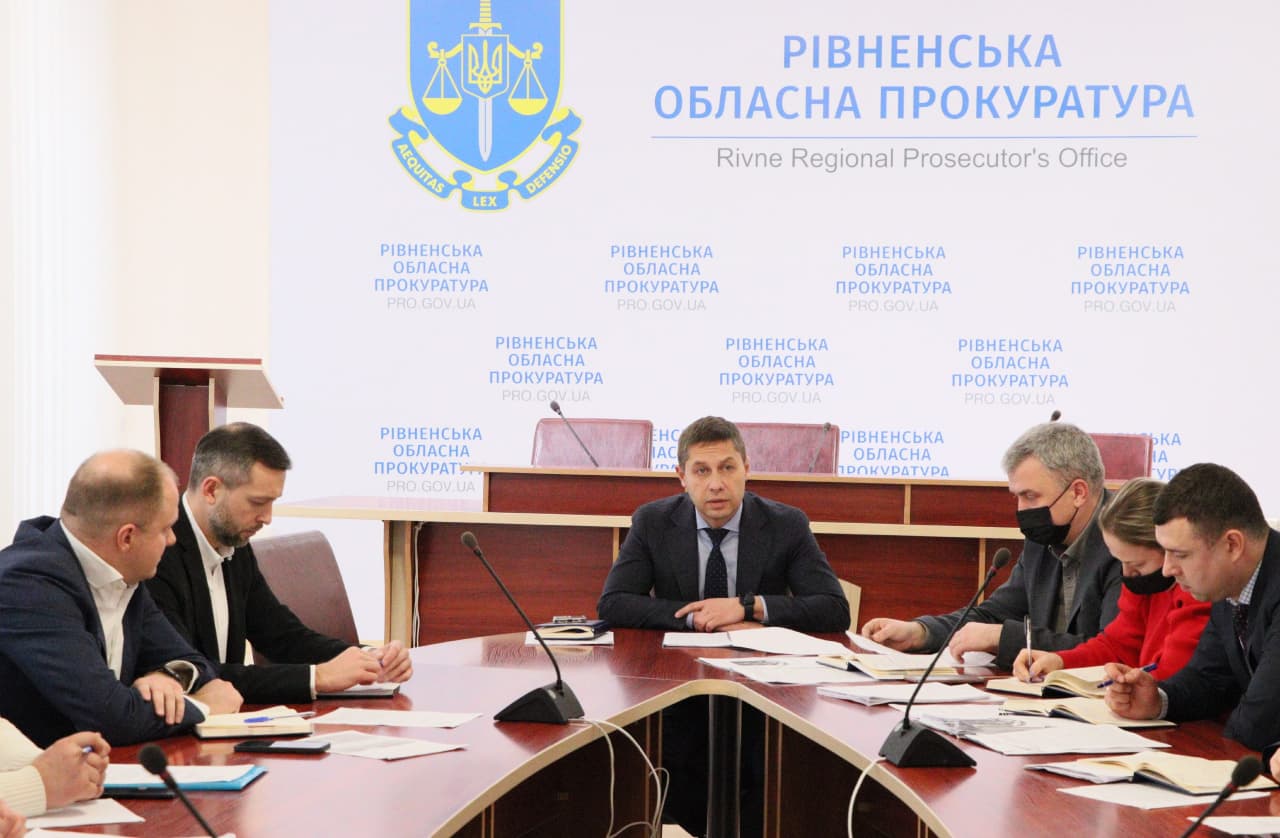 На Рівненщині викрили 33 підпільних АЗС