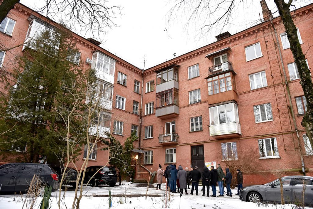 рівне Соборна, 14