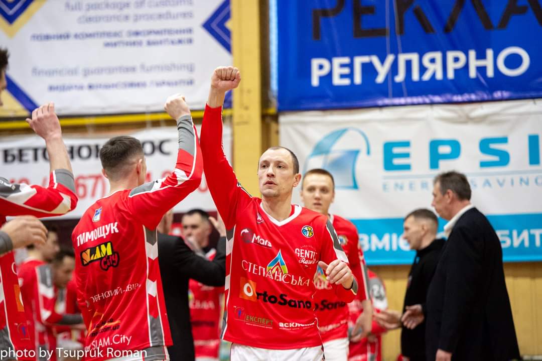 Дві перемоги здобули рівненські баскетболісти в Сумах