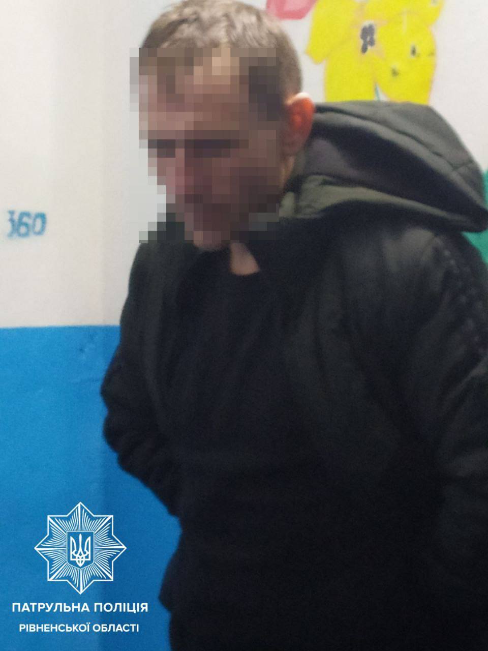 В Рівному у двох чоловіків виявили речовини, схожі на наркотичні