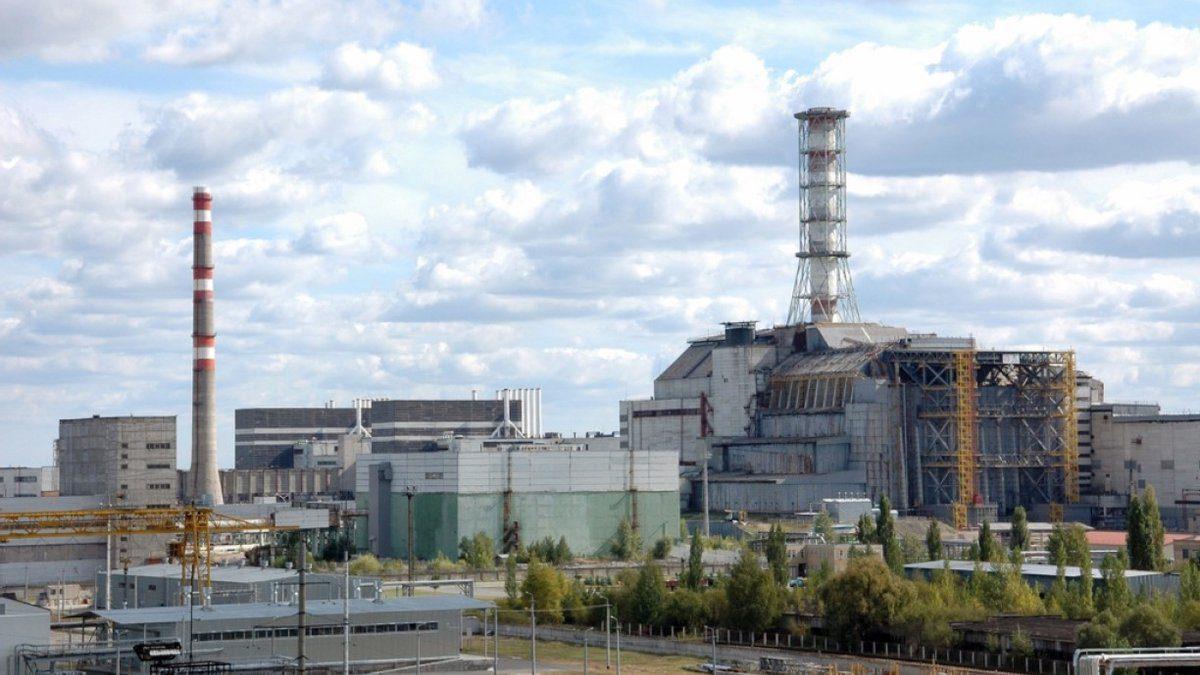 Чорнобильська АЕС знаходяться під контролем російських військ (ВІДЕО)