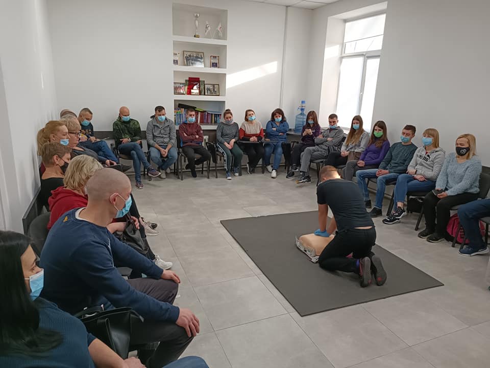 У Рівному відновлюються навчання з домедичної допомоги для усіх охочих