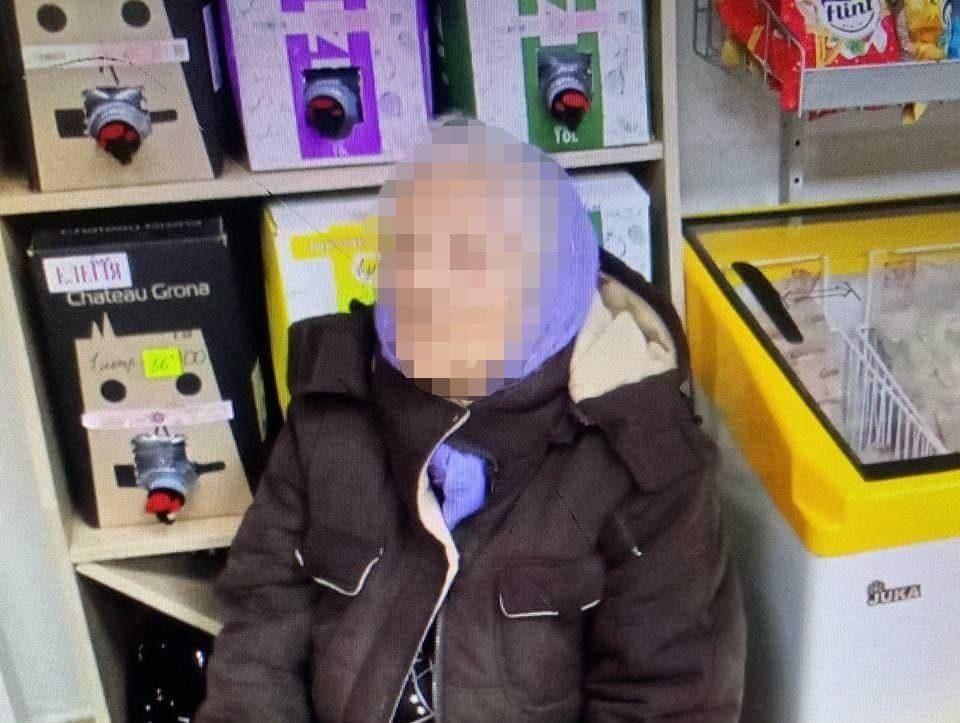 На Рівненщині поліцейські розшукали рідних загубленої пенсіонерки