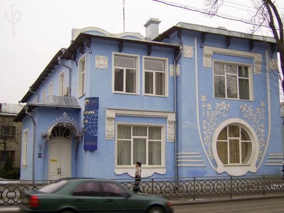 Літературний музей Уласа Самчука запрошує на свято