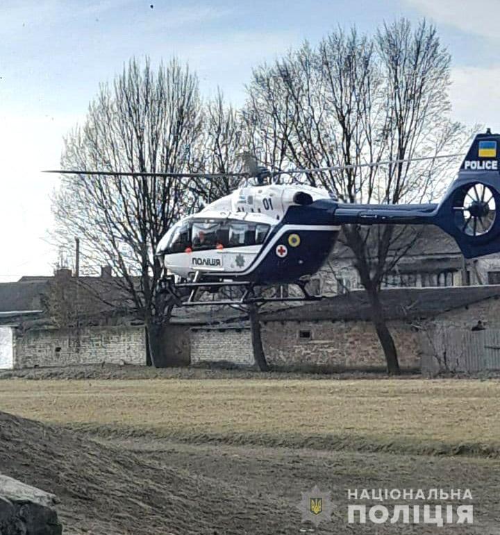 Поліцейський гвинтокрил доставив у Львів потерпілого у ДТП на Рівненщині (Відео)