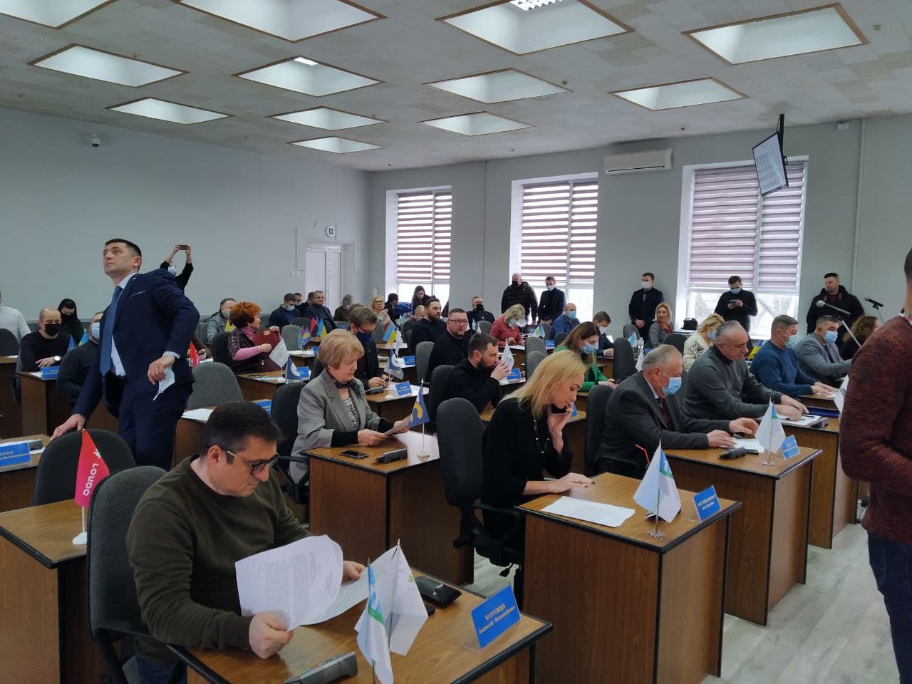 Стартувала позачергова сесія Рівнеради