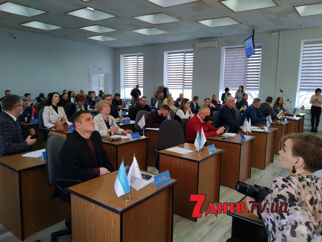 Рівне виділило на тероборону чи не найбільше, порівняно з сусідніми містами