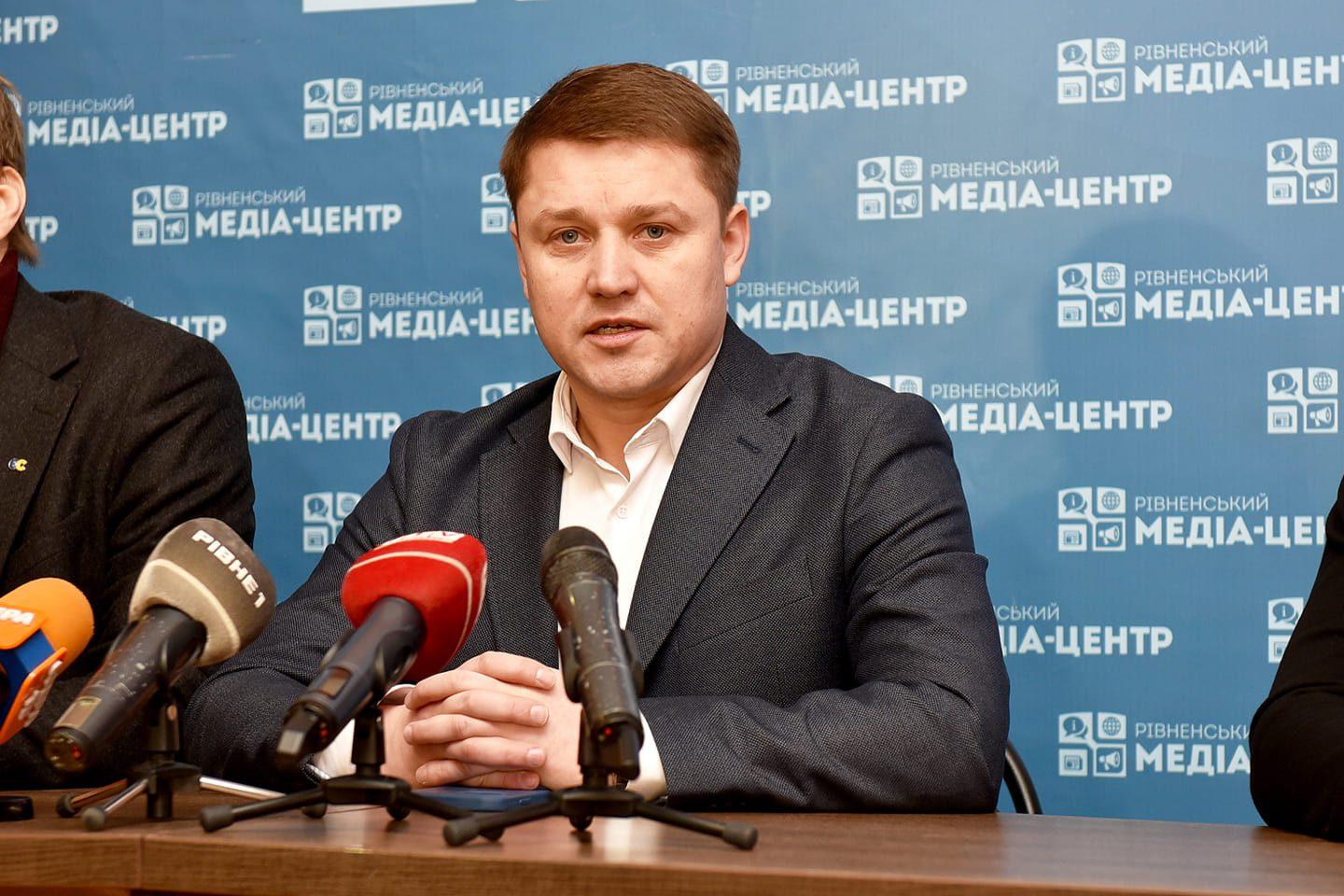 Міський голова Рівного про “тривожну валізку” подбав ще в 2014 році Міський голова Рівного про “тривожну валізку” подбав ще в 2014 році