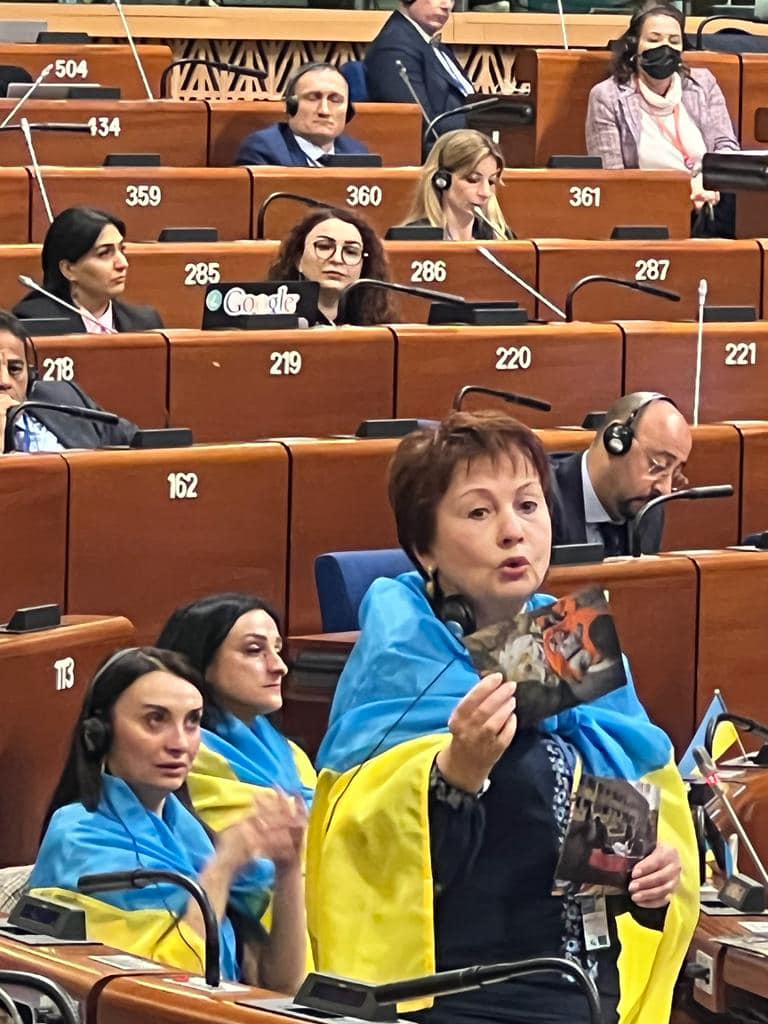 Рівнянка розповіла в Конгресі регіональних та місцевих влад Ради Європи про війну в Україні