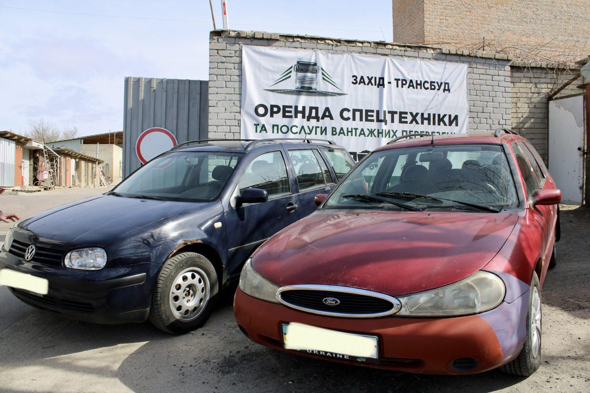 Рівненська територіальна оборона отримала два автомобілі