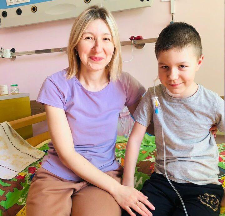 Львівські лікарі під час повітряної тривоги видалили пухлину 7-річному хлопчику