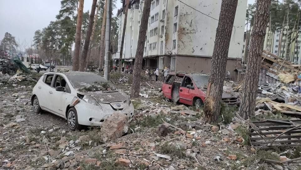В Ірпені вбитих роздавлювали танками
