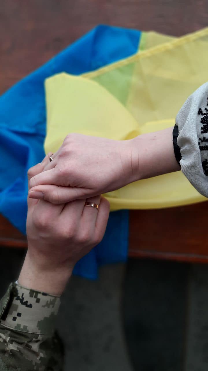 Шлюб під час війни: у Рівному ще одна пара молодят