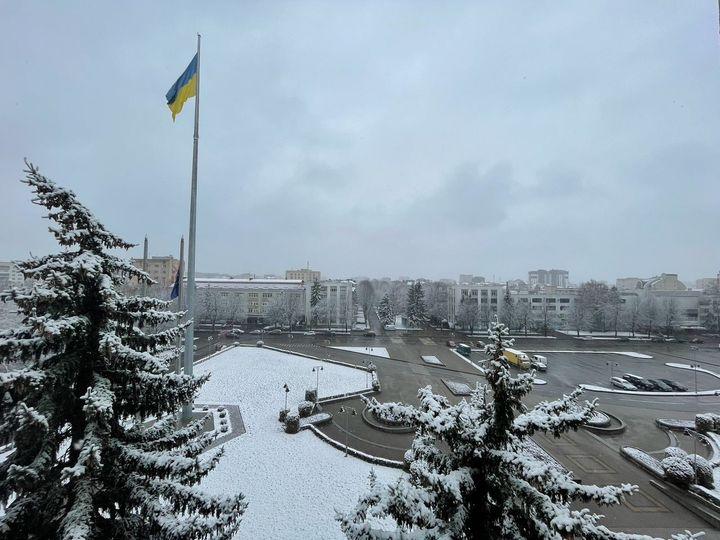 На Рівненщині працювала снігочисна техніка На Рівненщині працювала снігочисна техніка