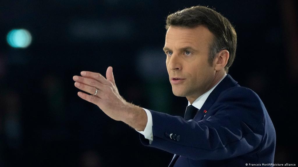 Макрон виграє вибори президента Франції – дані екзитполу