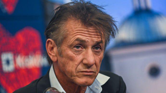 Американський актор закликав мільярдерів світу придбати для України винищувачі