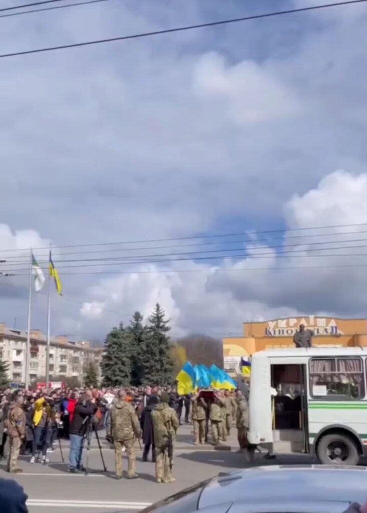 Назар Небожицький рінве