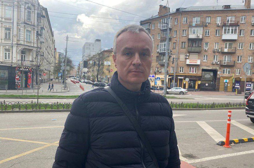 Російський банкір виїхав до України, щоб вступити у тероборону (Відео)