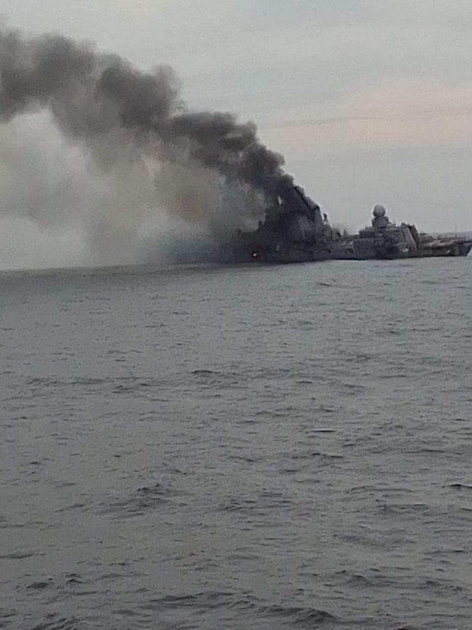 рф не може замінити свій знищений крейсер «москва» у Чорному морі