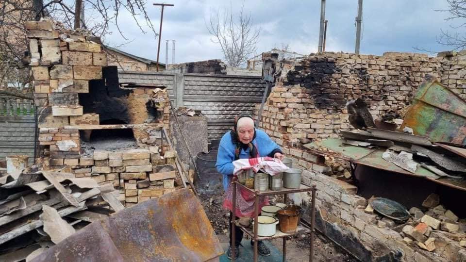 На Київщині паски випікали на вулиці