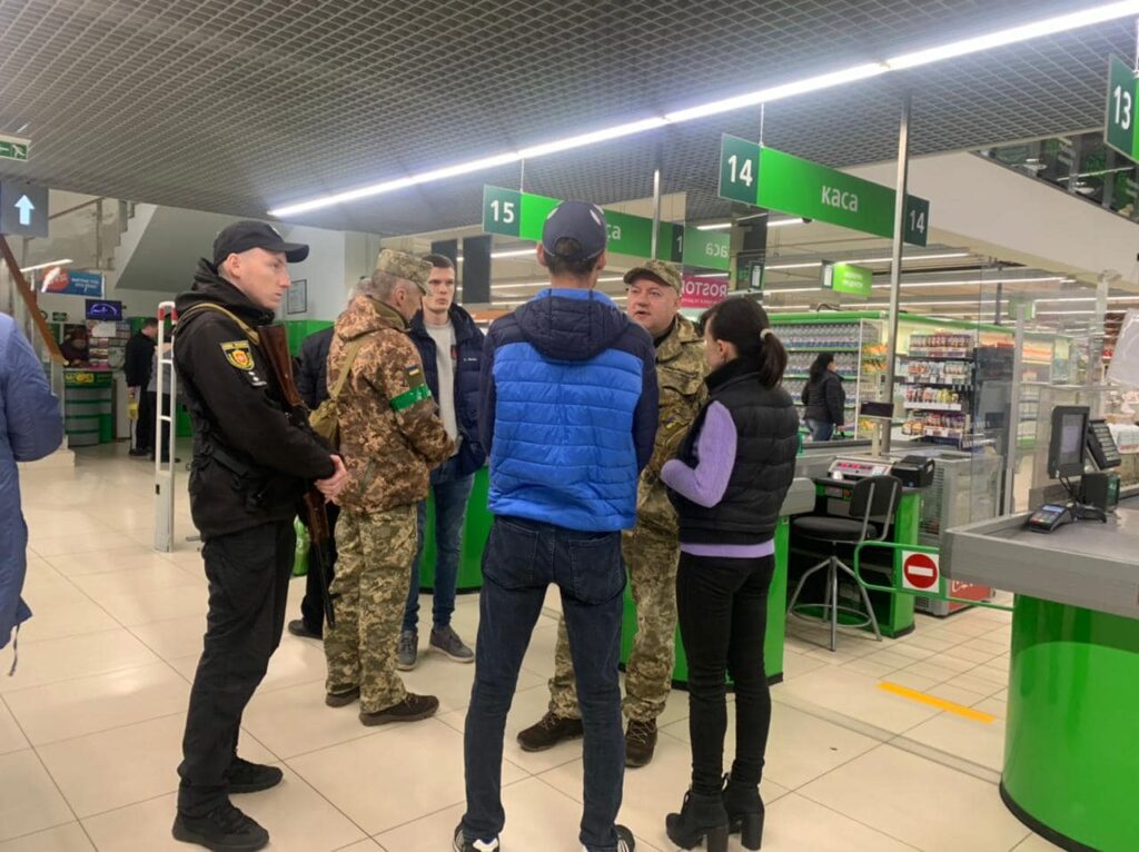 повіски дщо військомату рівне