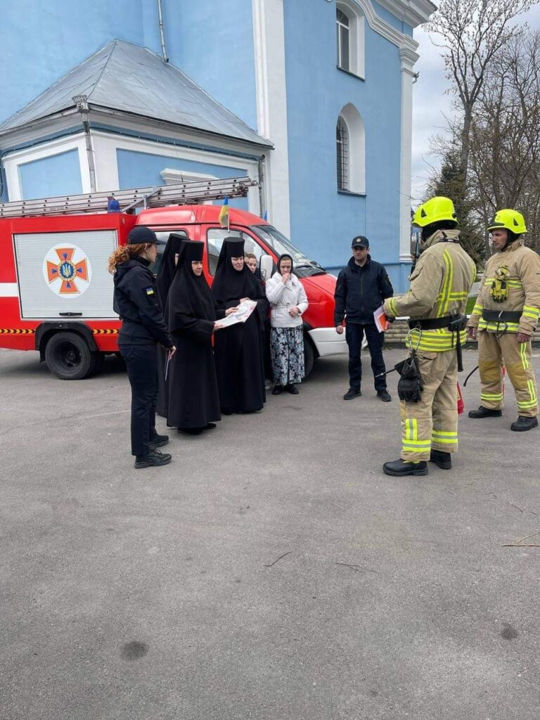 рятувальники профілактичні заходи церкви
