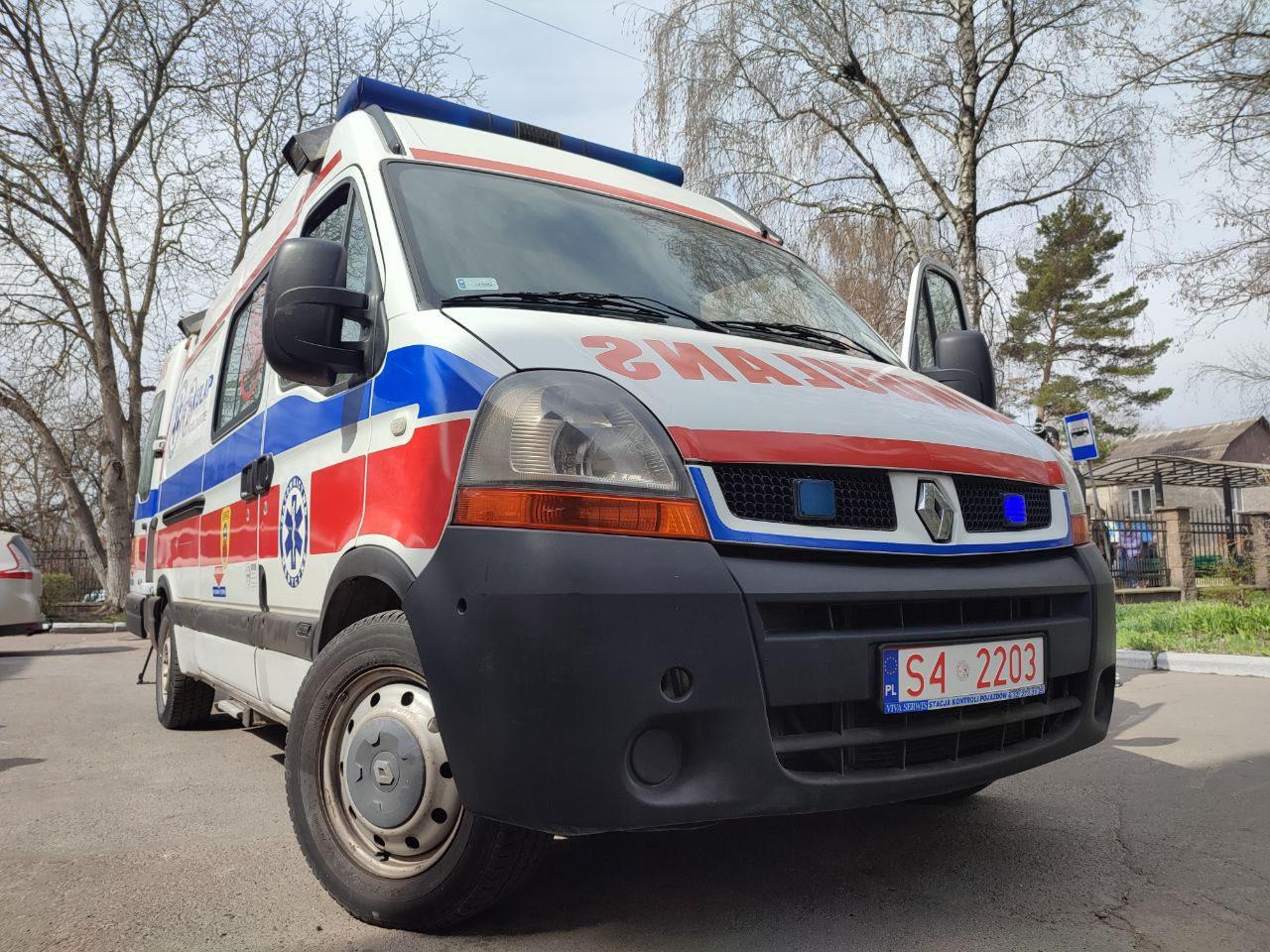 Завдяки першій леді України на Рівненщину їде нове авто для медиків