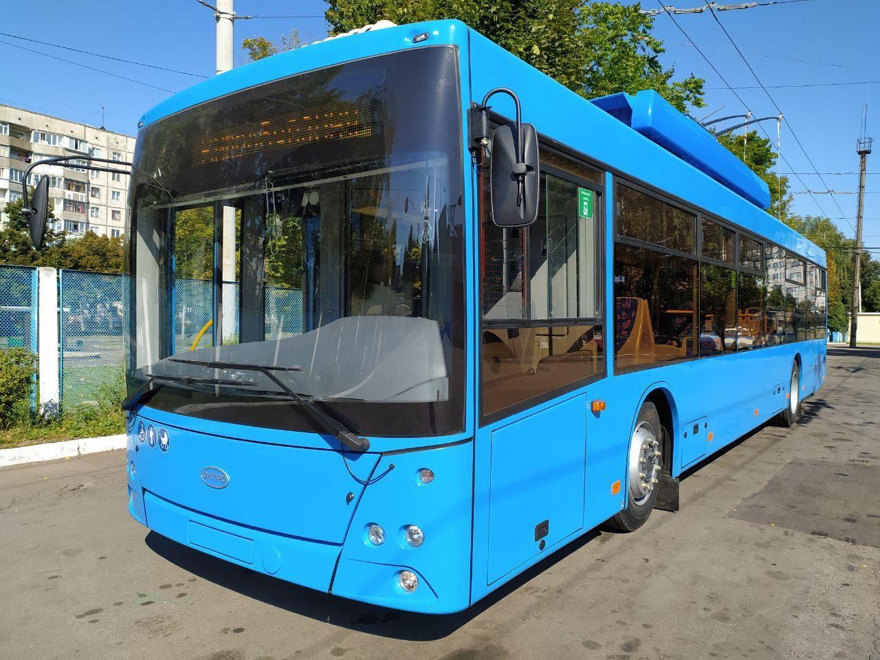 Мер Рівного розповів про рух транспорту на Провідну неділю