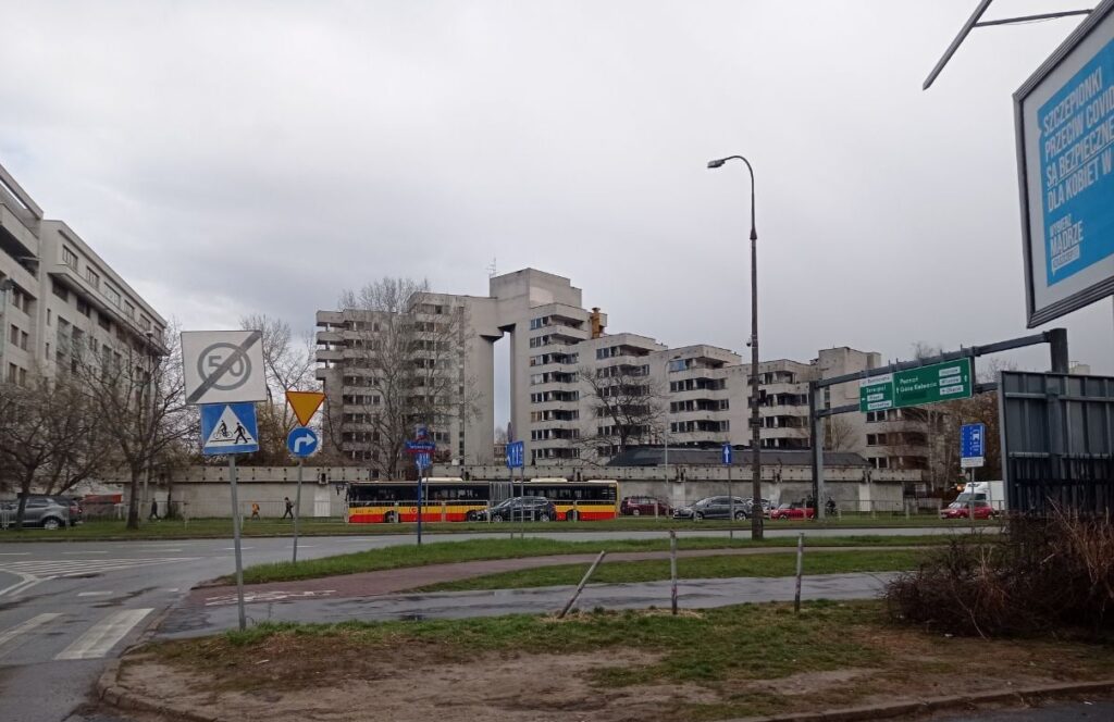 у польщі вилучили будівлю МЗС росії