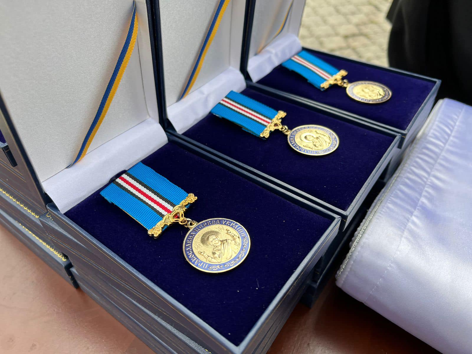 У Рівному вшанували Героїв (фото)