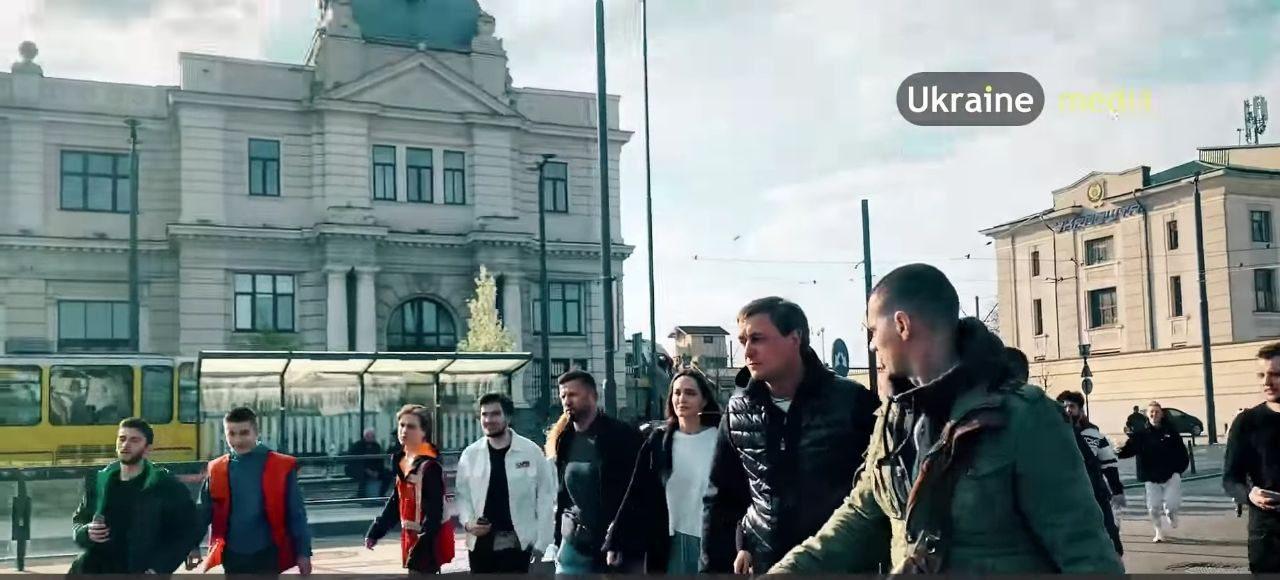 Анджеліна Джолі під час повітряної тривоги у Львові ховалась у бомбосховищі (Відео)