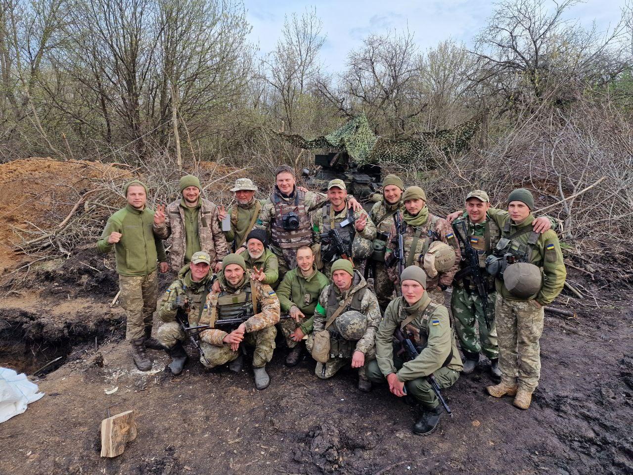 Відомий український телеведучий об’їхав лінію фронту за два дні