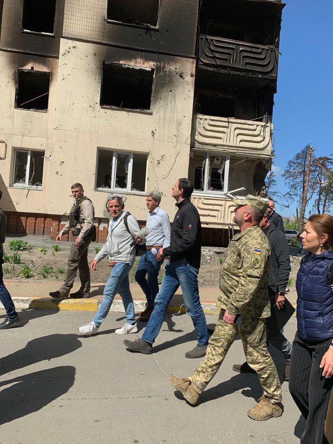 Високопосадовці з Німеччини і Нідерландів побували на Київщині на місцях звірств росіян 