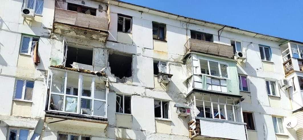 Упродовж 2 травня росіяни 25 разів відкривали вогонь по житлових масивах Луганщини