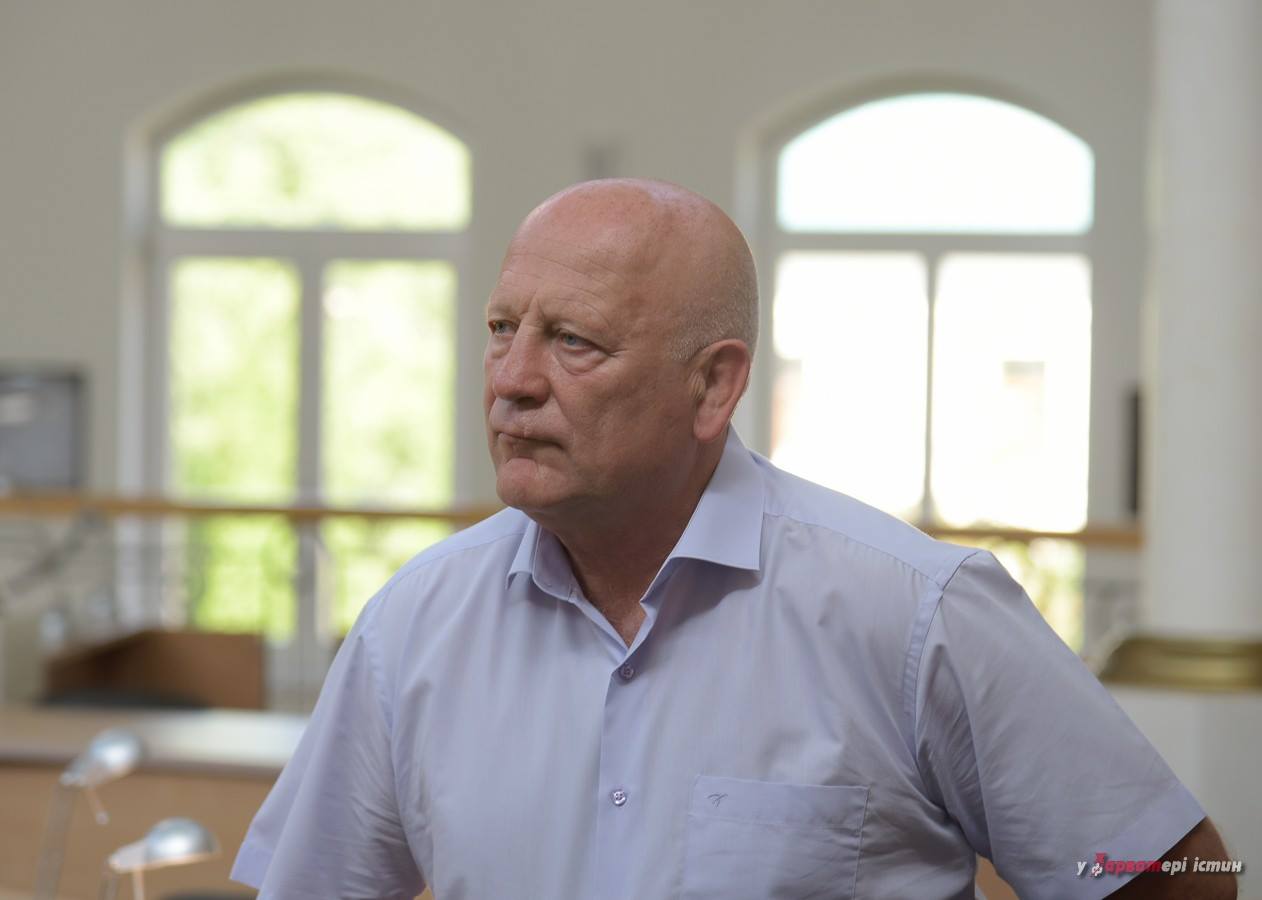 На Рівненщині депутат обласної ради через скандал склав повноваження