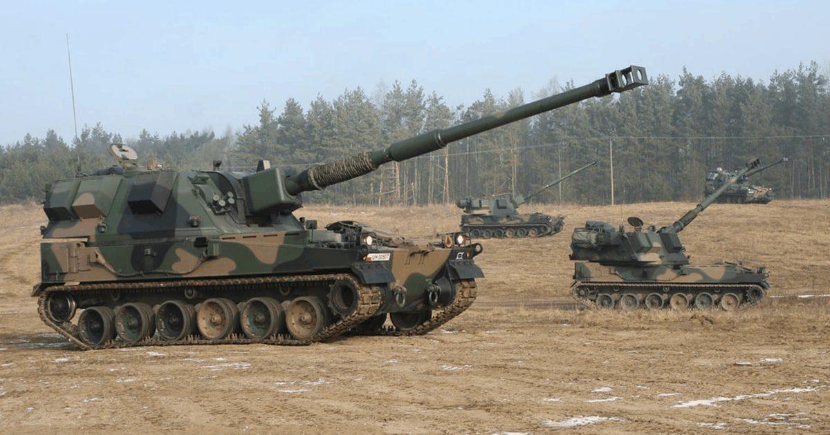 Польща надала Україні 18 самохідних гаубиць Krab