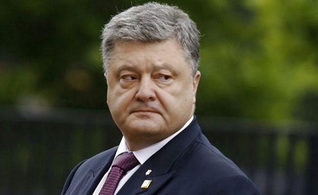 Петро Порошенко виїхав з України